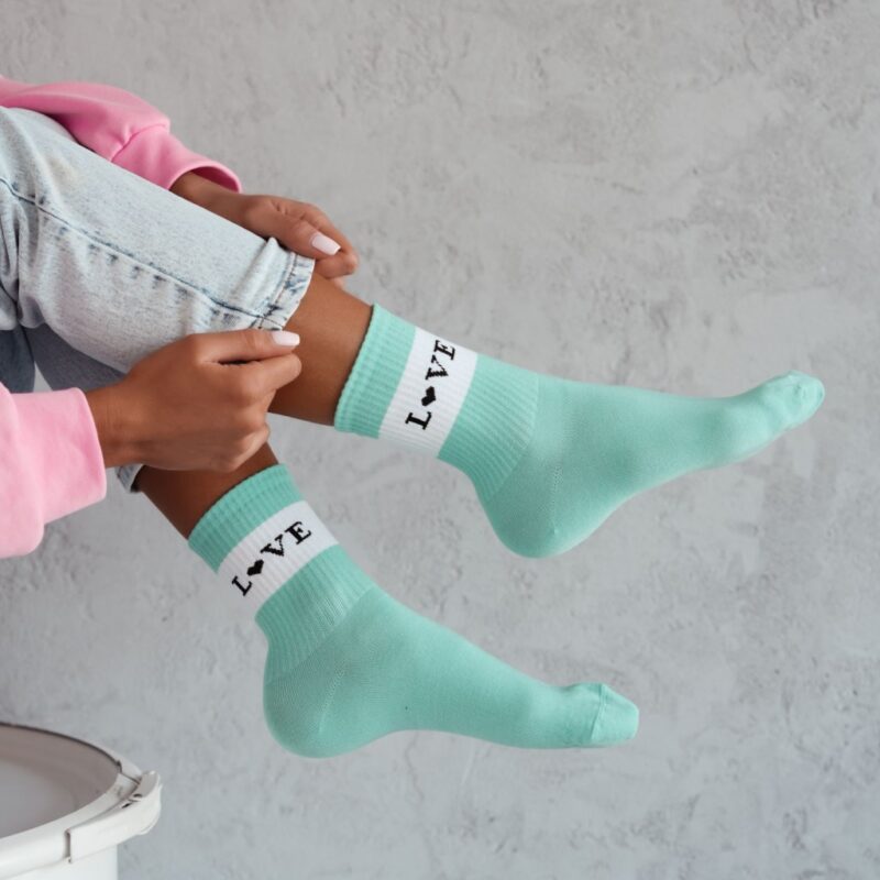 Skarpetki damskie LOVE – szeroki pasek Miętowe 37-41 Produkt Polski