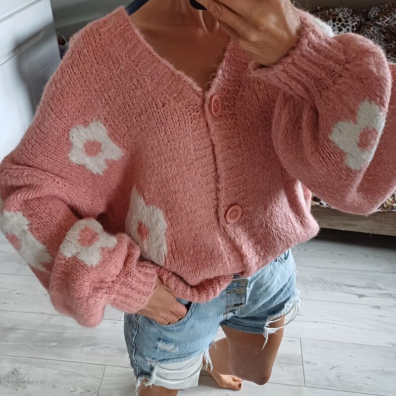 Sweter na guziki/Kardigan w kwiaty