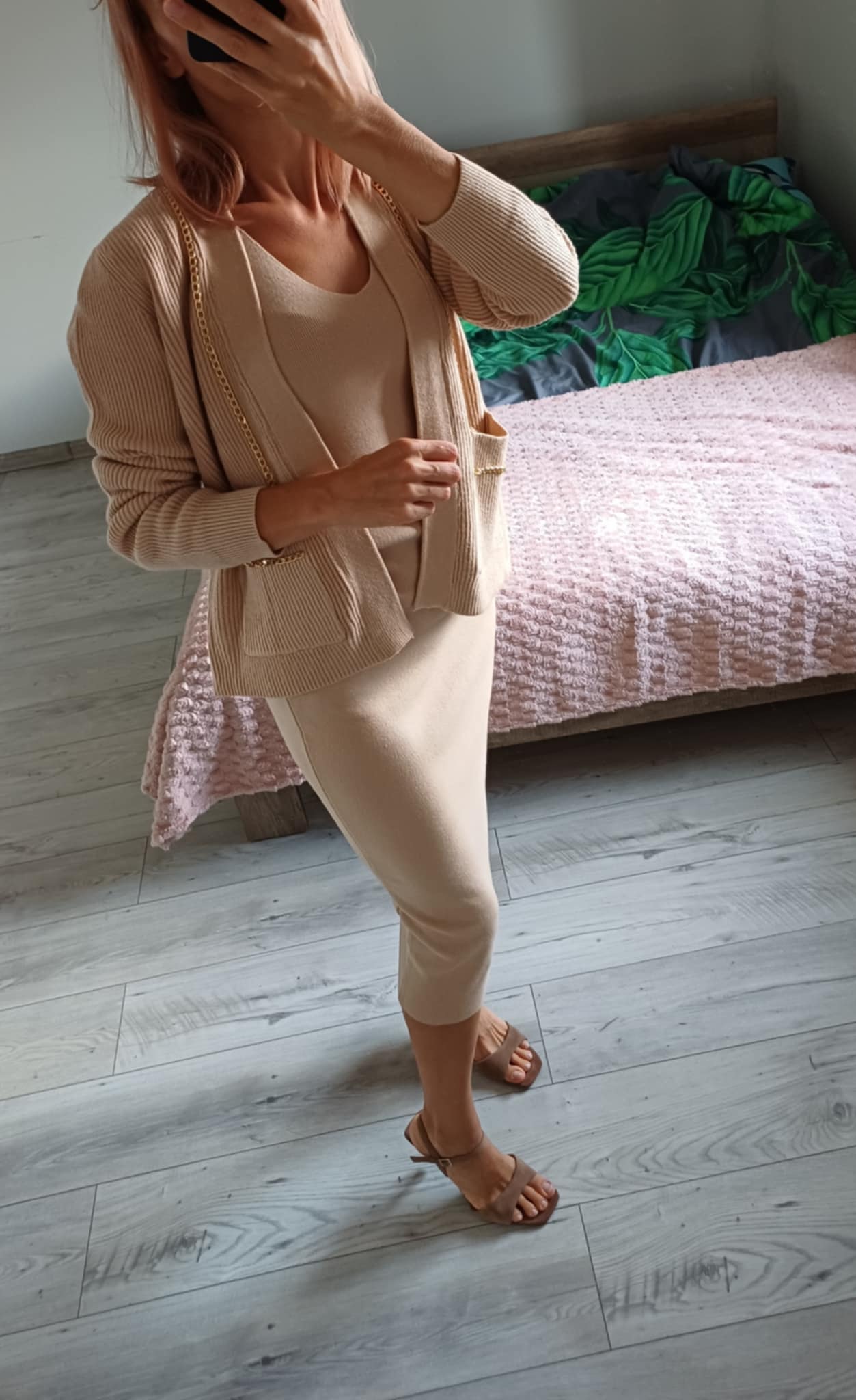 Elegancki dzianinowy komplet Sukienka+sweterek - Image 3