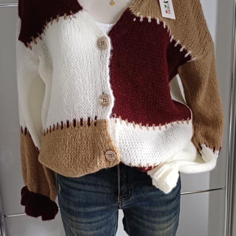 Milutki sweterek/kardigan na guziki