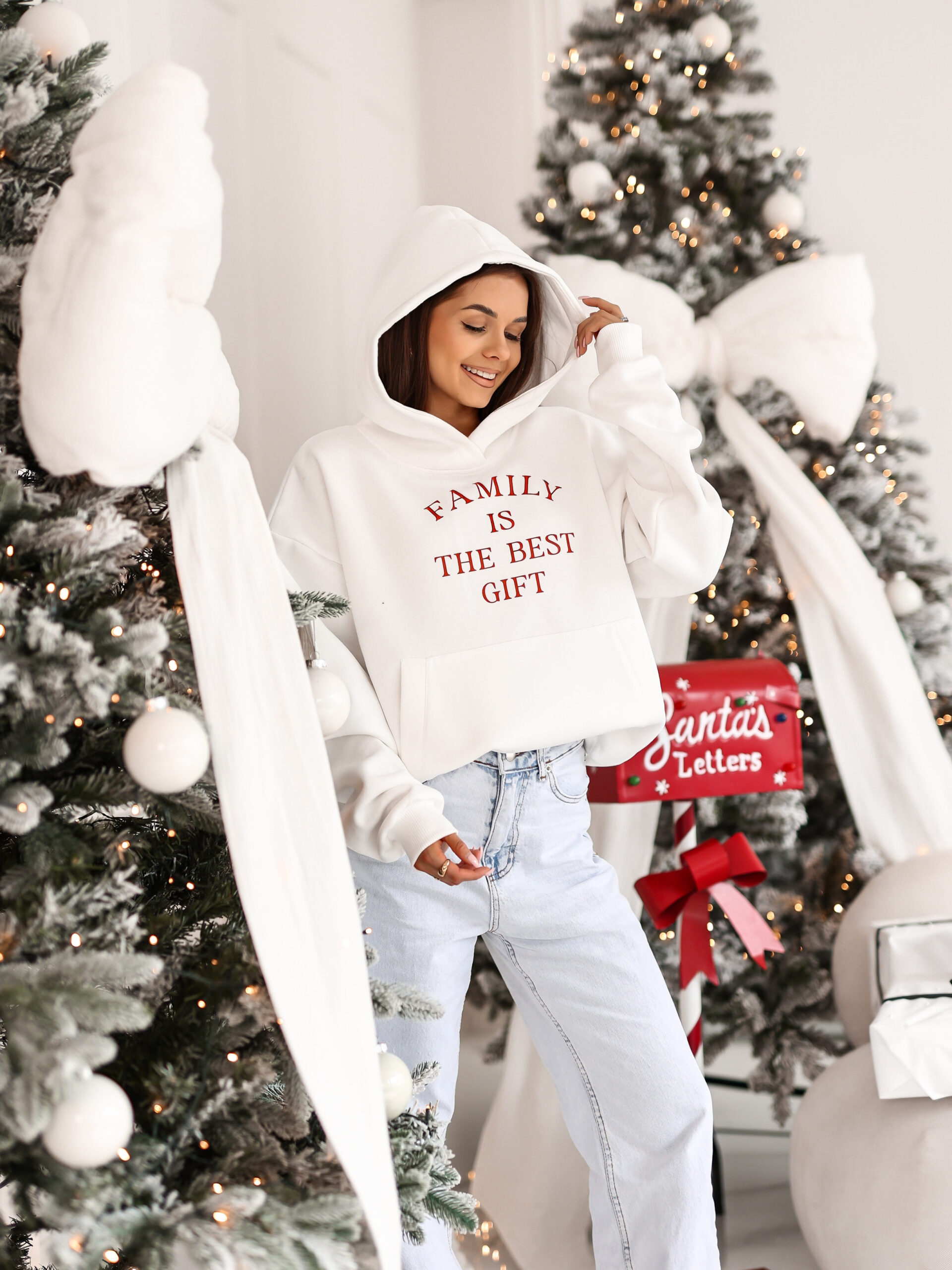 Bluza z kapturem FAMILY IS THE BEST GIFT