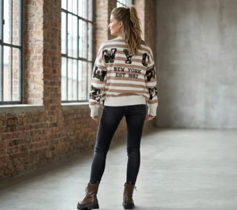 Mięciutki sweter w paski NEW YORK