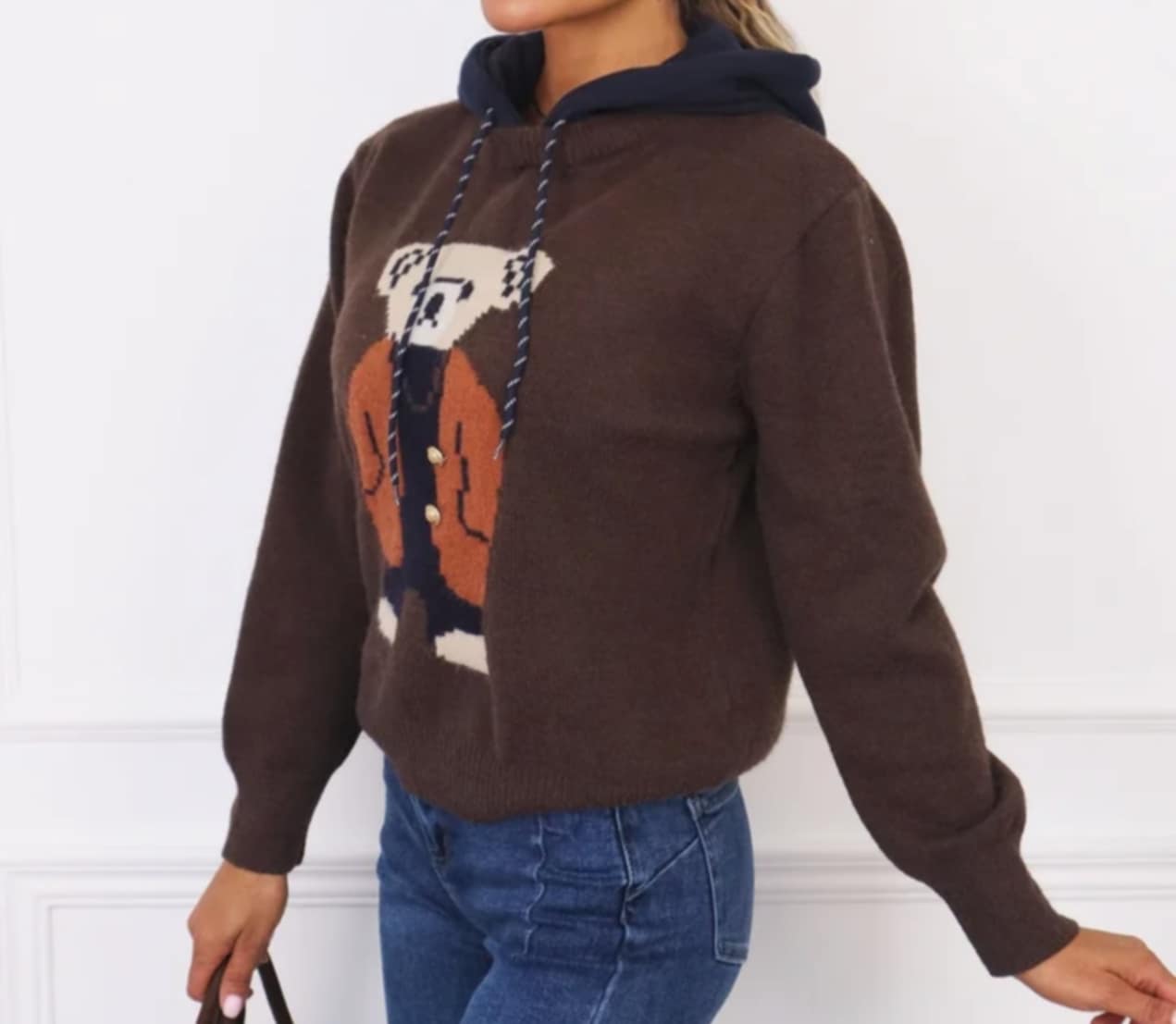 Mięsisty sweterek z misiem z kapturem - Image 3