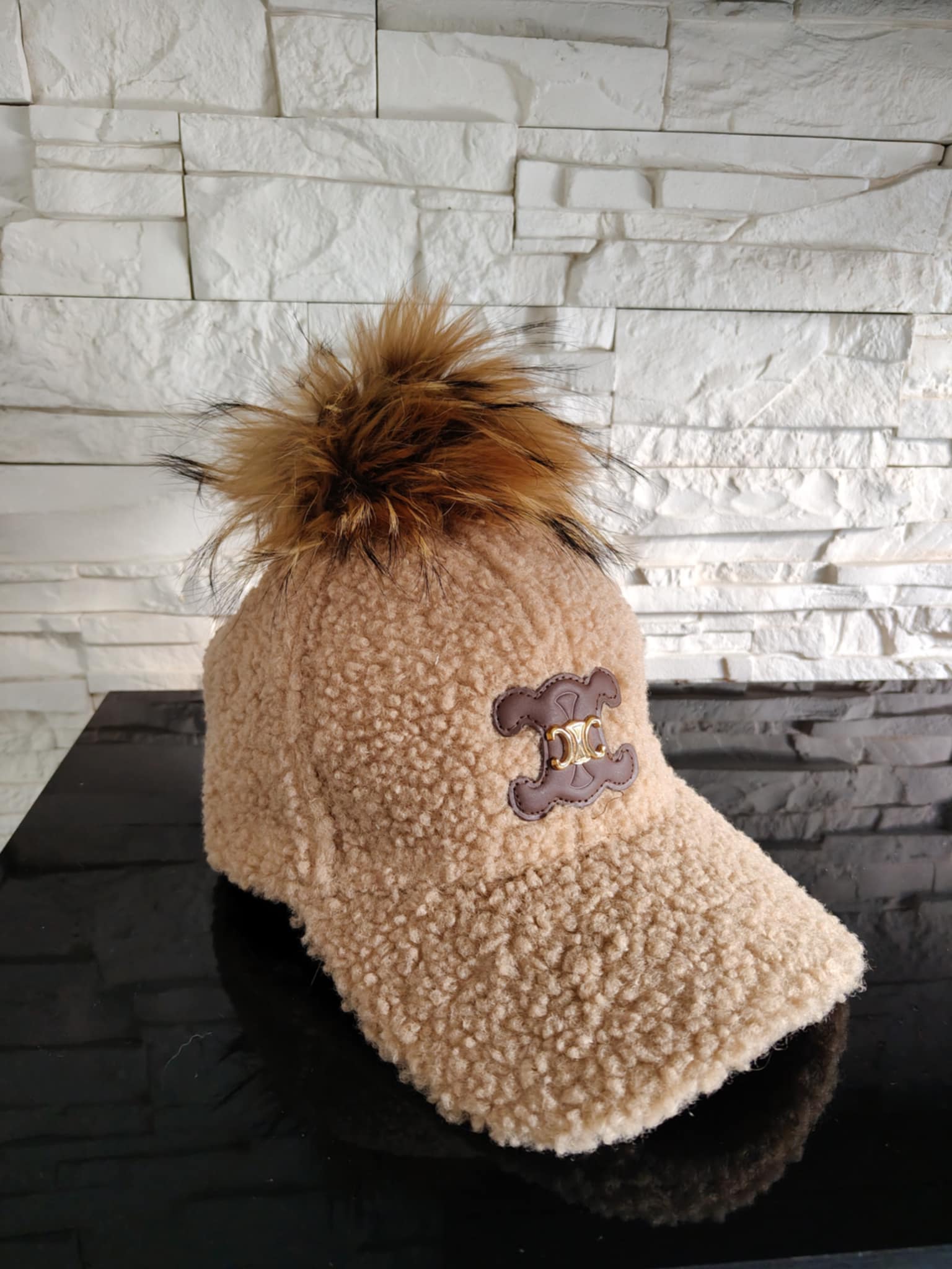 Stylowa czapka z daszkiem Teddy_baranek_Odpinany pompon - Image 2