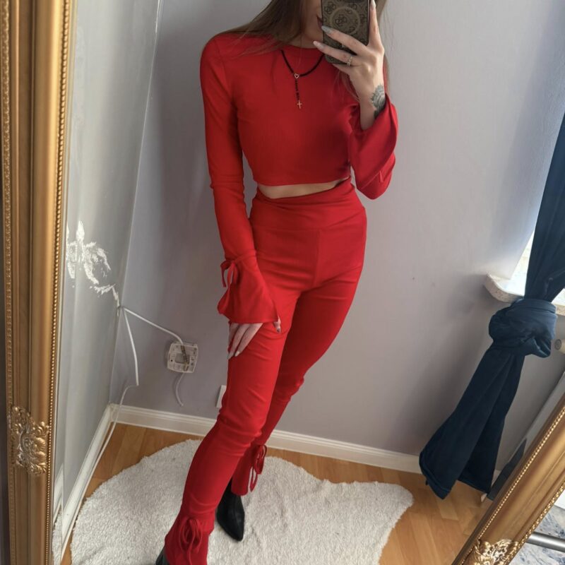 Komplet prążek Top+modelujące legginsy_wiązania_