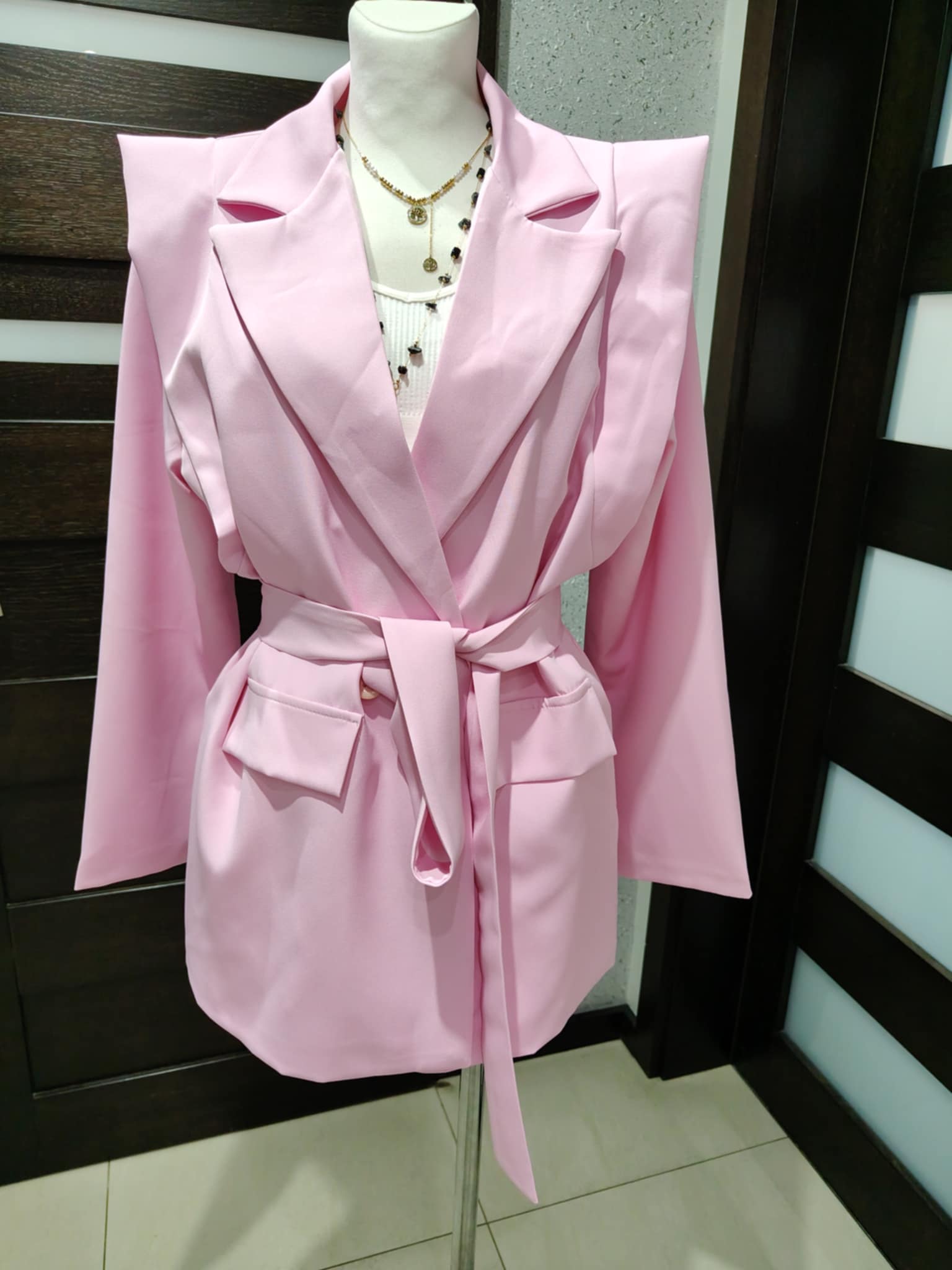 Marynarka Bolonia z paskiem_HIT_ - Image 6