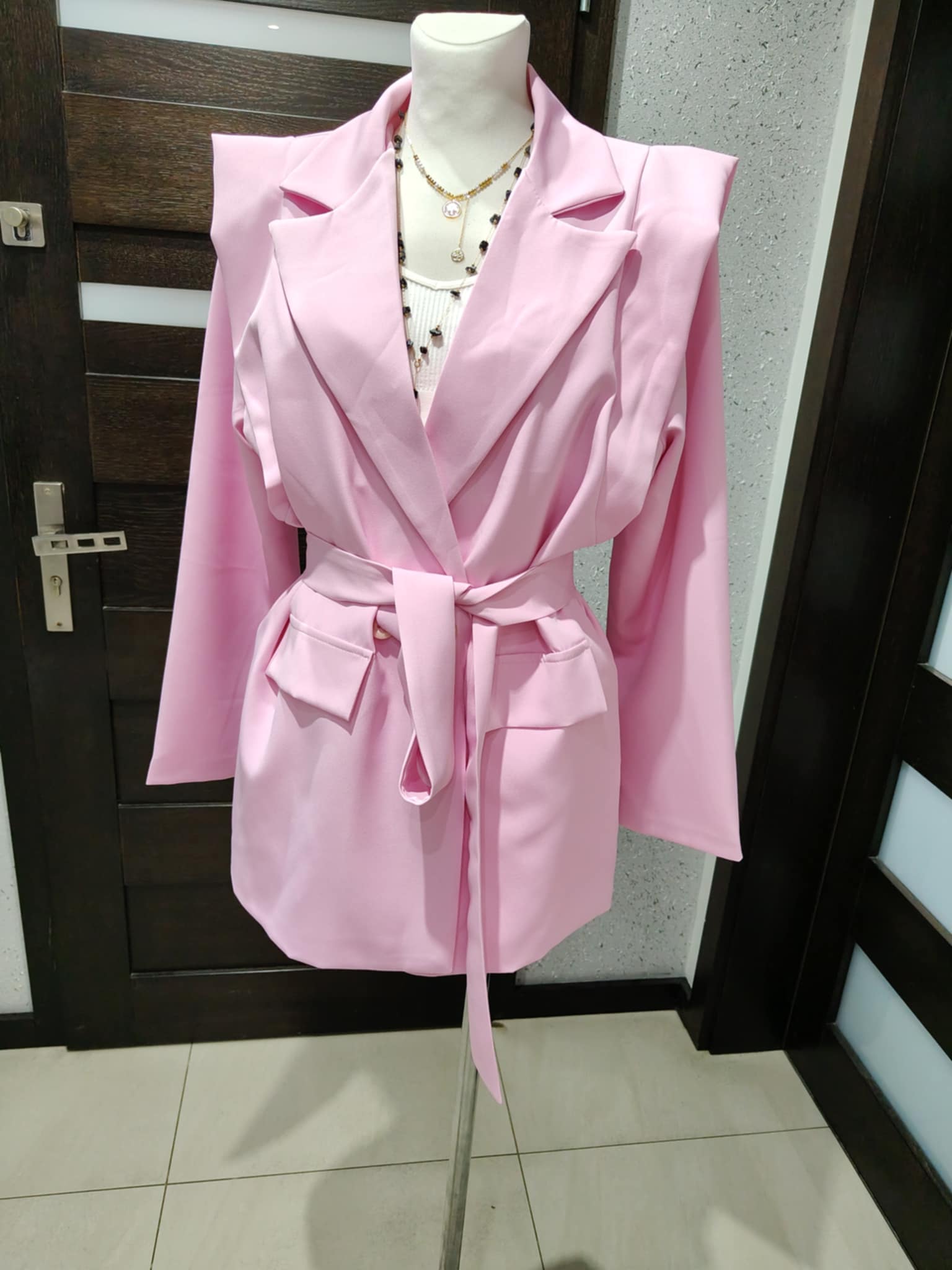 Marynarka Bolonia z paskiem_HIT_ - Image 5