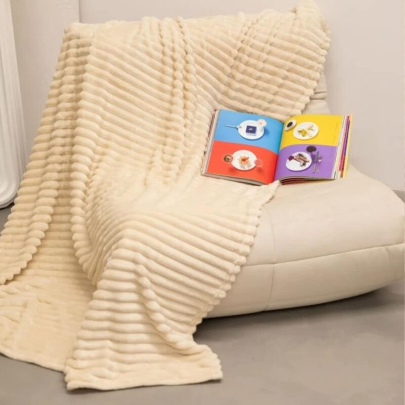 Ciepły i milutki Koc Pluszowy 100% mikrofibra 160/200 cm