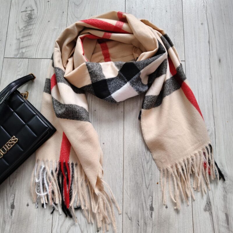 Piękny wiosenny szal z frędzlami _bawełna_