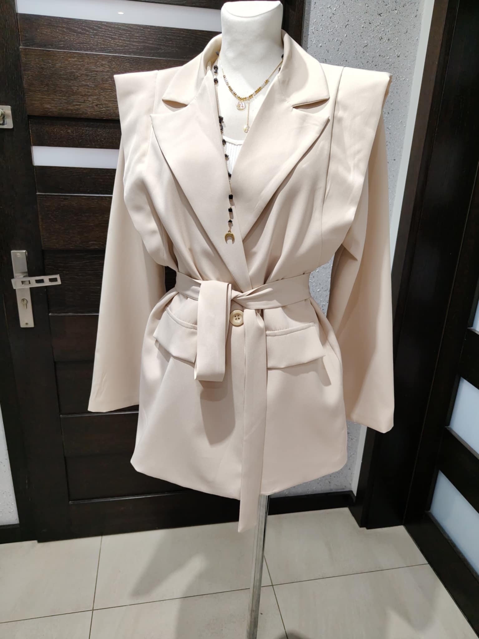 Marynarka Bolonia z paskiem_HIT_ - Image 2